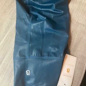 Northern Lights Leggings - Borealis Blue size small nwt